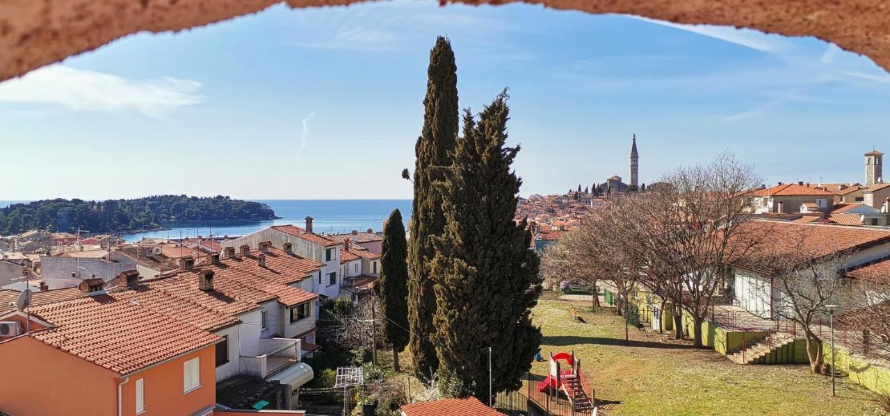 Apartments And Room Pergola Rovinj Exteriör bild